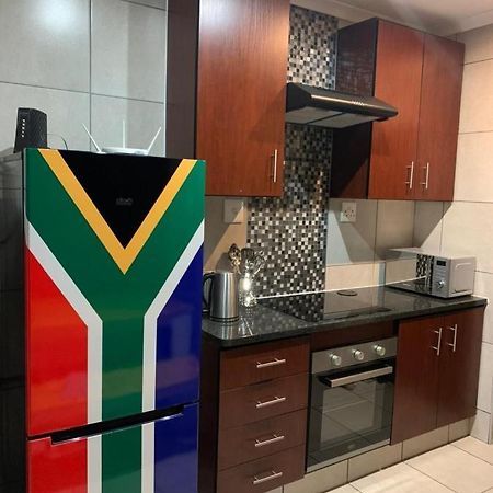 Rhino House With 3 Bedrooms Next To Pilanesberg And Sun City Mogwase Eksteriør bilde