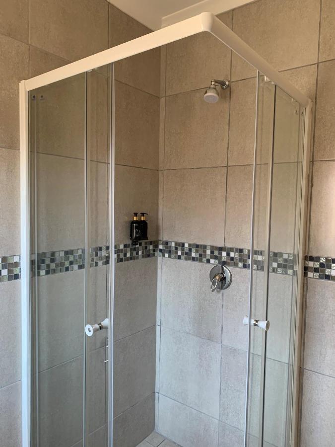Rhino House With 3 Bedrooms Next To Pilanesberg And Sun City Mogwase Eksteriør bilde