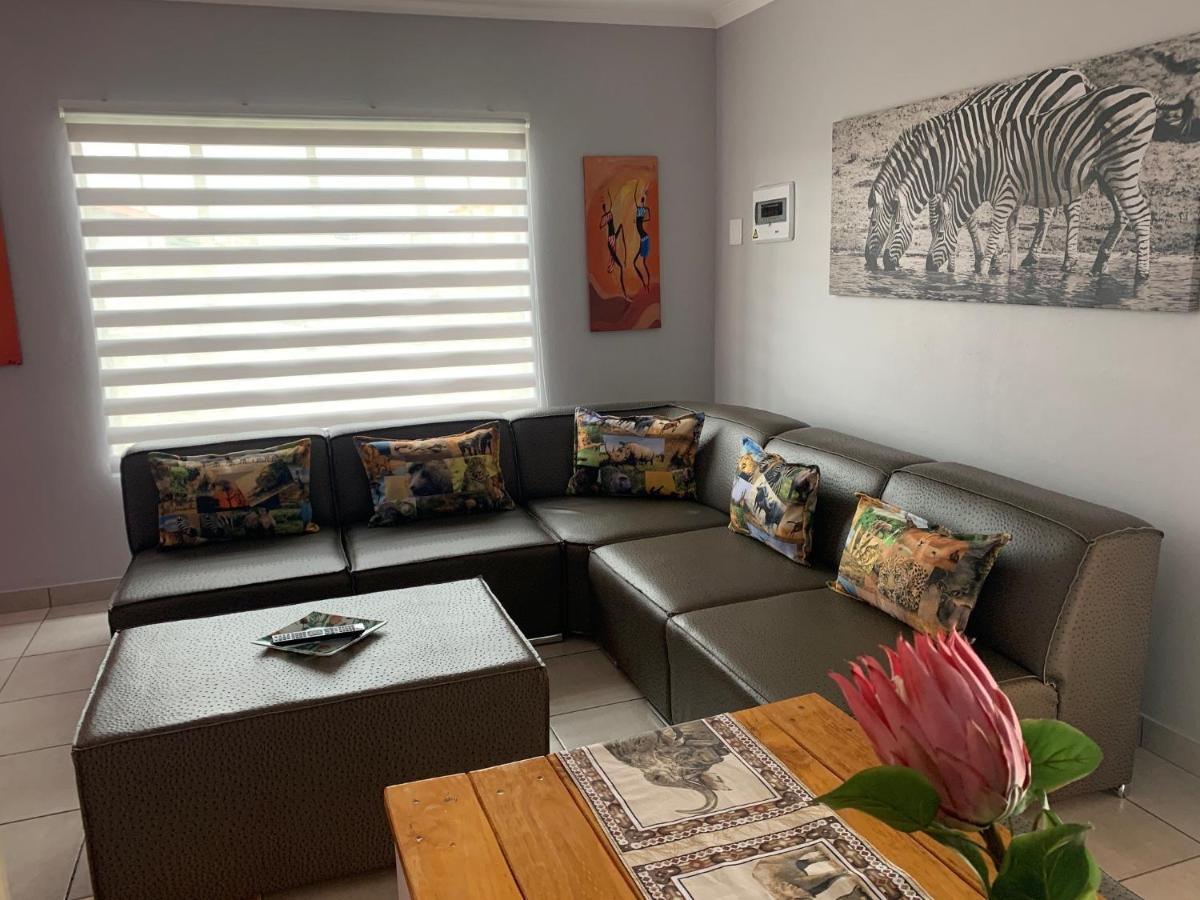 Rhino House With 3 Bedrooms Next To Pilanesberg And Sun City Mogwase Eksteriør bilde