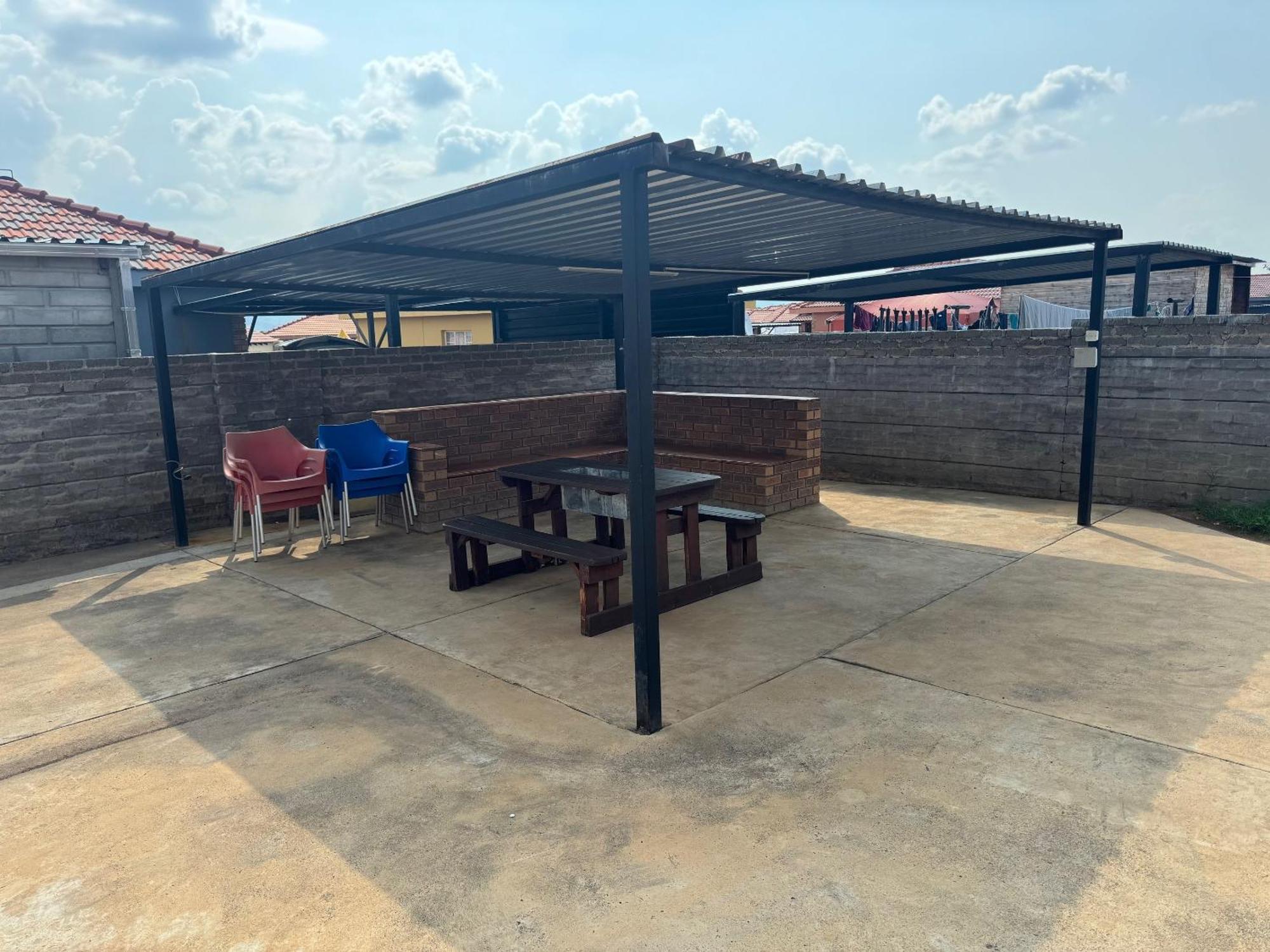 Rhino House With 3 Bedrooms Next To Pilanesberg And Sun City Mogwase Eksteriør bilde